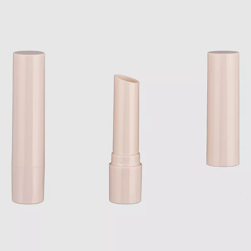 Membalikkan kemasan desain lipstik miring